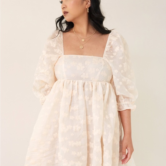 Honey Cream Floral Embroidered Babydoll Spring Dress Medium Fairytale Dreamy - Picture 5 of 8